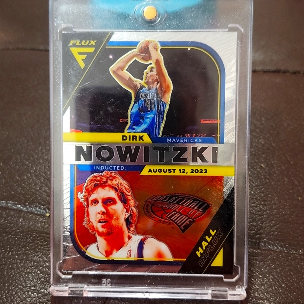 2022-23 Panini Flux - Hall Influx #1 Dirk Nowitzki